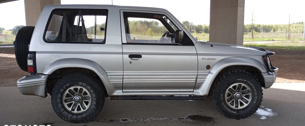 Mitsubishi Pajero cena 14900 przebieg: 206000, rok produkcji 1991 z Łódź małe 56